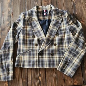 Tommy Hilfiger cropped blazer